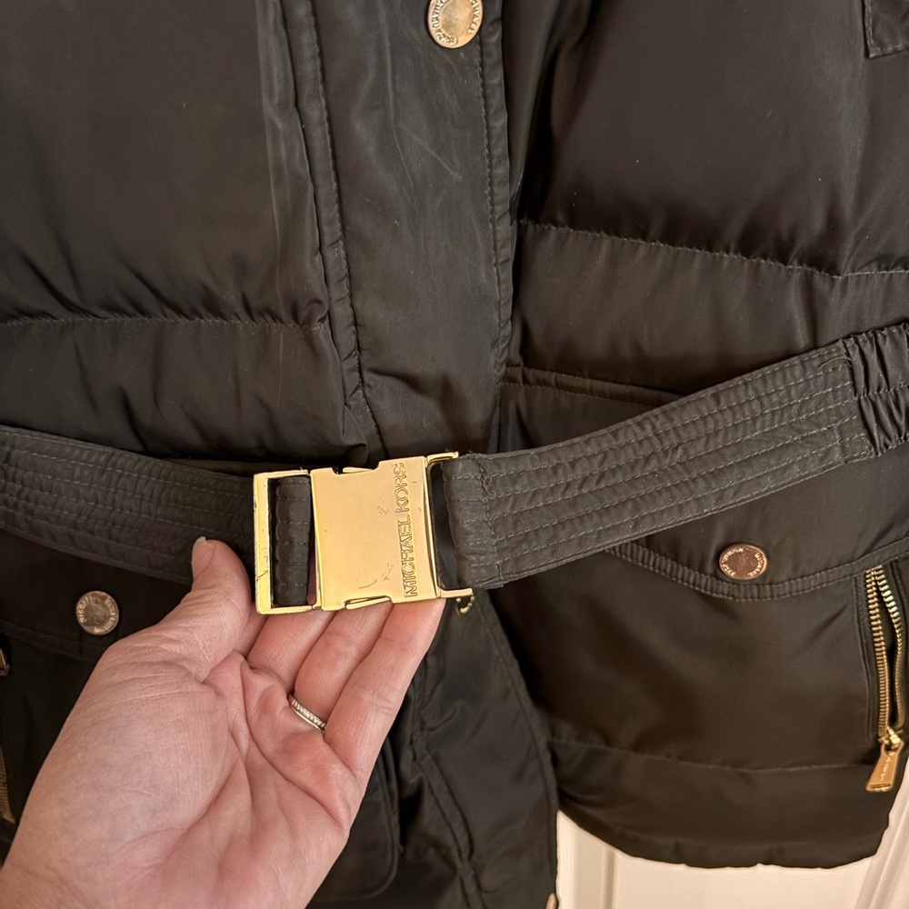 Michael Kors Fur-Trimmed Women's Puffer Jacket - Picture 3 of 9